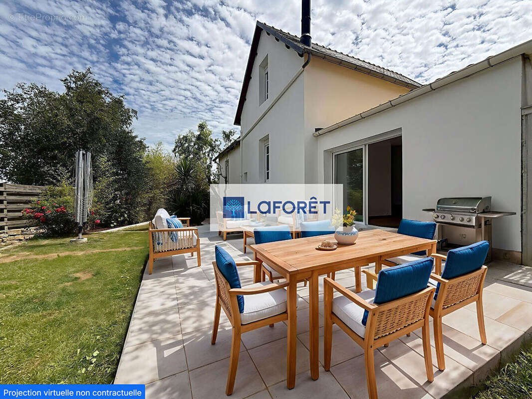 Maison à PLOUGONVELIN