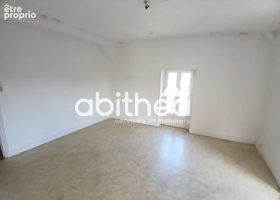 Maison charentaise de 143 m2 et 538 m2 de terrain - photo 10