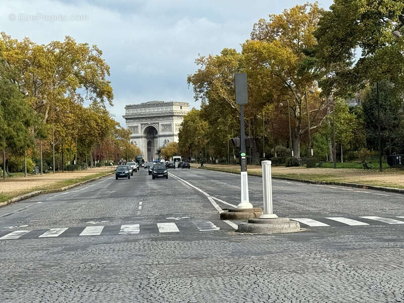 Paris 17ᵉ – Studette lumineuse avec ascenseur, proche Arc de Triomphe - photo 13