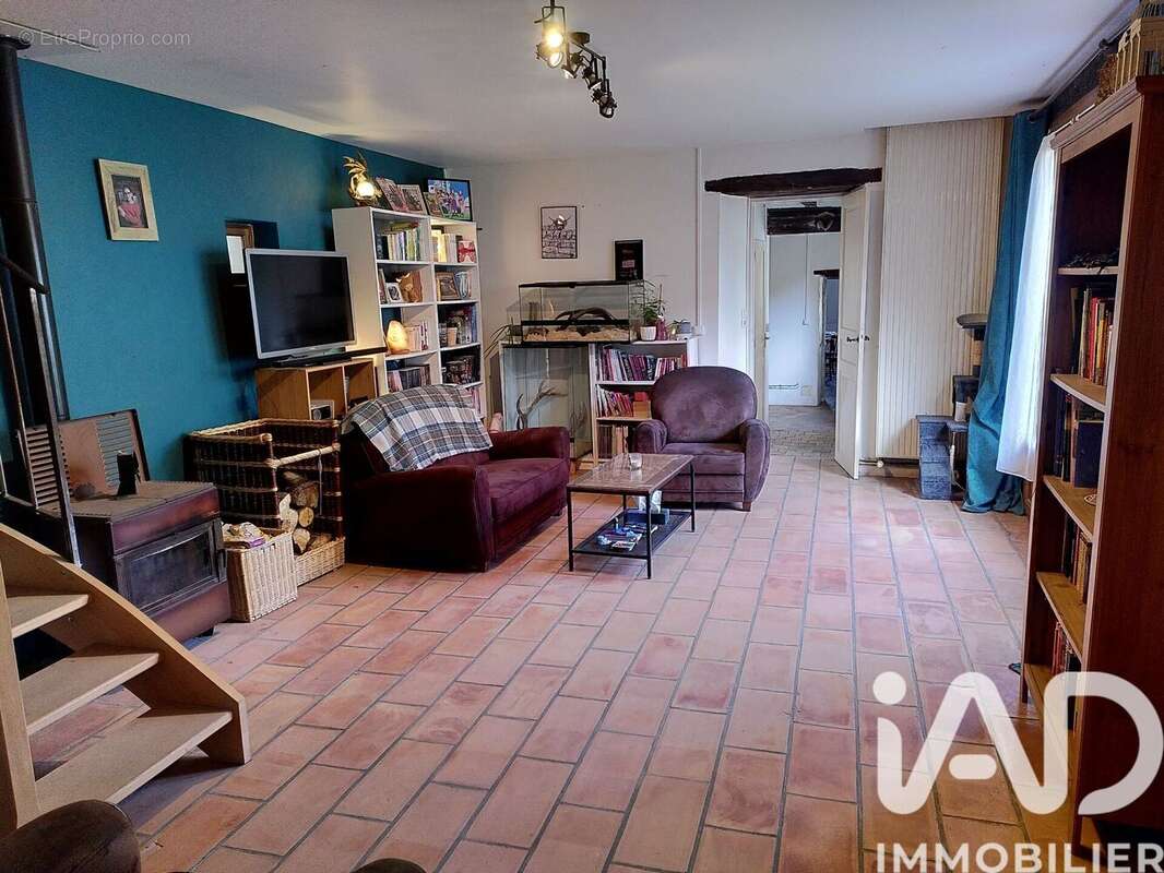 Maison 240 m² à Martizay  - photo 7
