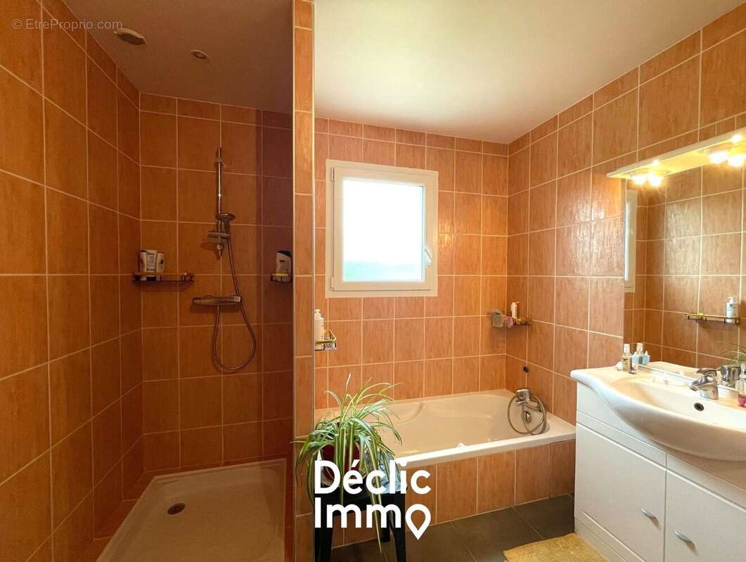 Maison à LE CHAMP-SAINT-PERE