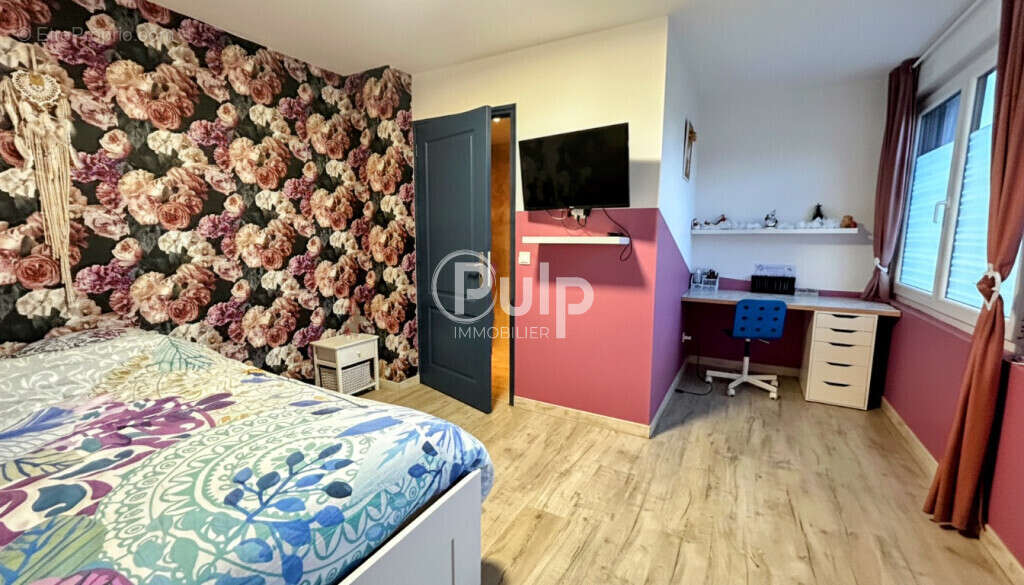 Maison à COURRIERES