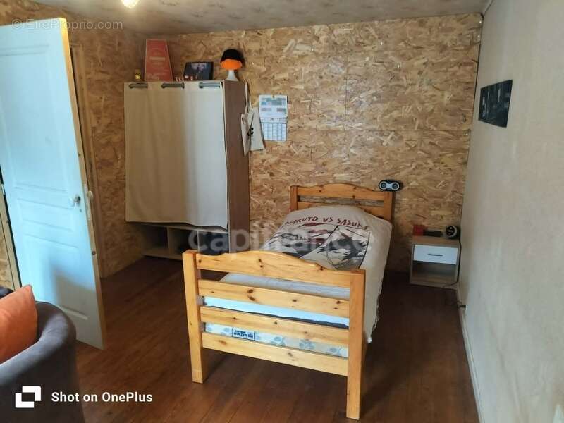 Maison familiale idéalement située au cœur de Poullaouen - photo 9