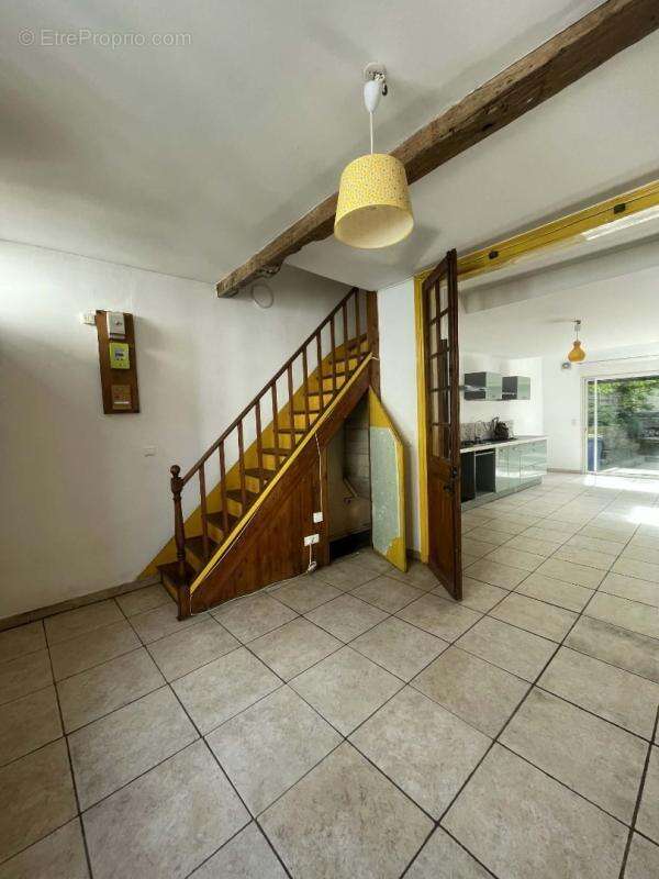 Maison 5 pièces / 80 m² / 219 000 EUR / ARRAS - photo 4