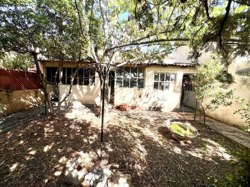 Maison à MARSEILLE-10E