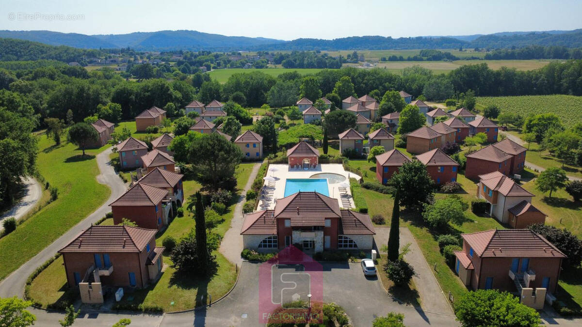 Appartement à PRAYSSAC