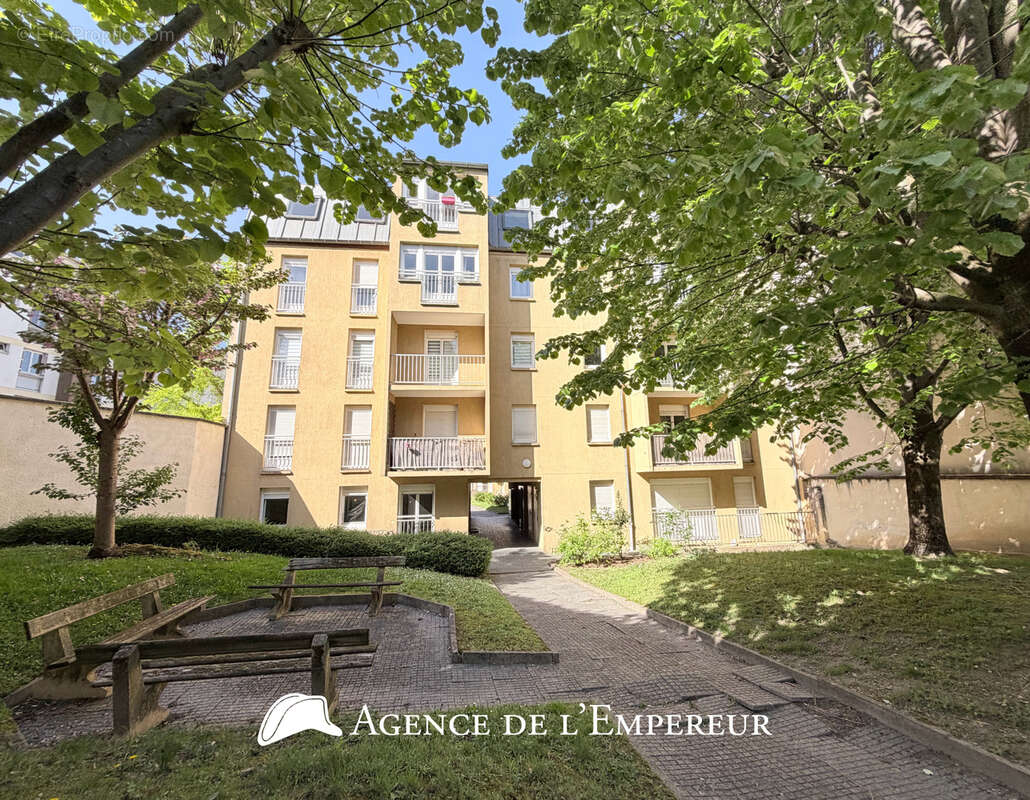 Appartement à RUEIL-MALMAISON