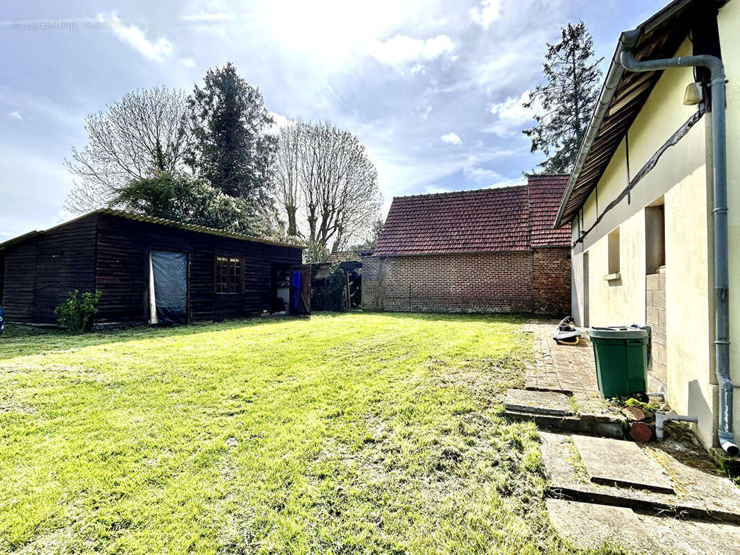 Maison à MESNIL-VERCLIVES