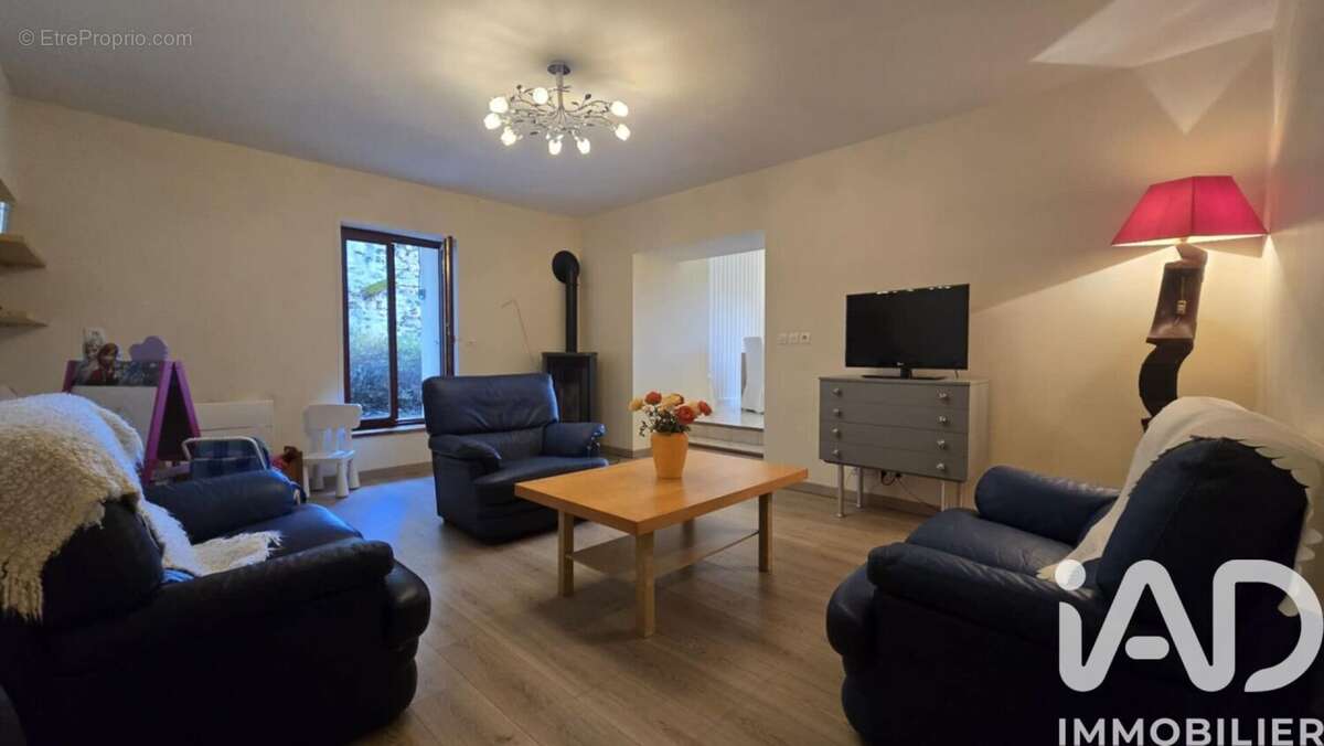 Photo 8 - Maison à BOURAY-SUR-JUINE