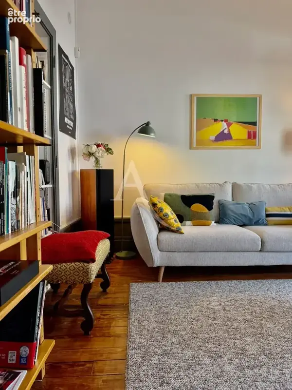 Immeuble de 1900 à Épinal : grand appartement, local et terrasses - photo 9