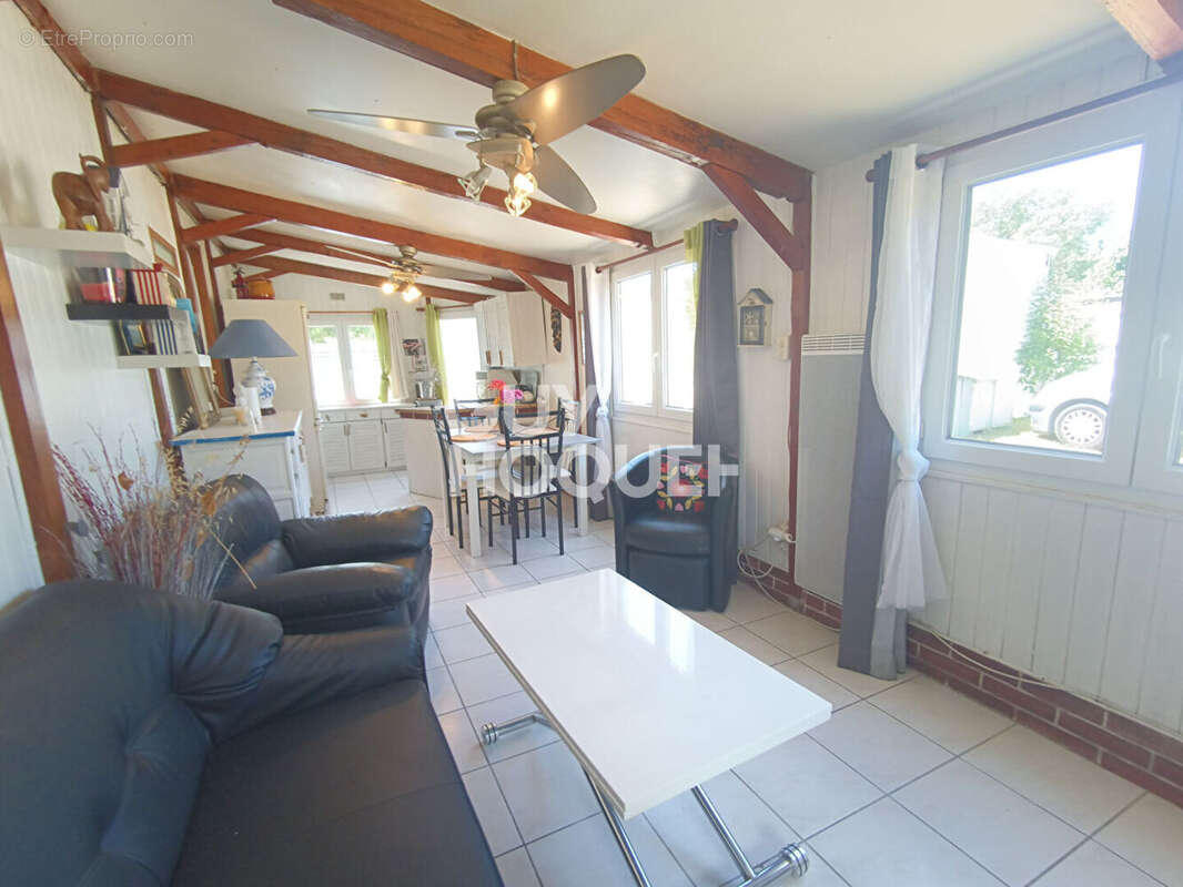 Terrain à SAINT-PIERRE-D&#039;OLERON