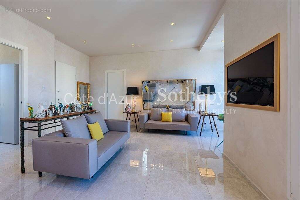 Appartement à MENTON