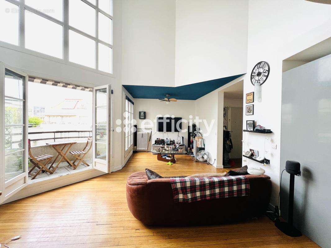 Appartement à ISSY-LES-MOULINEAUX