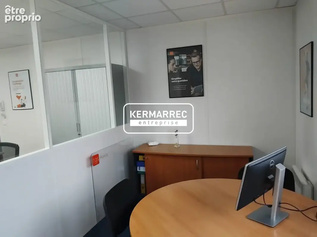 Commerce 264 m² à Bruz  - photo 4