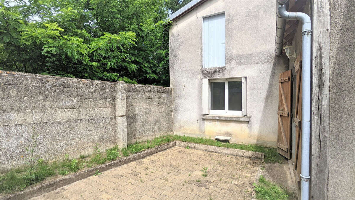 Appartement à SAINT-DOULCHARD