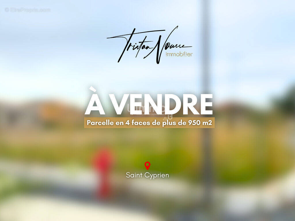 Terrain à SAINT-CYPRIEN