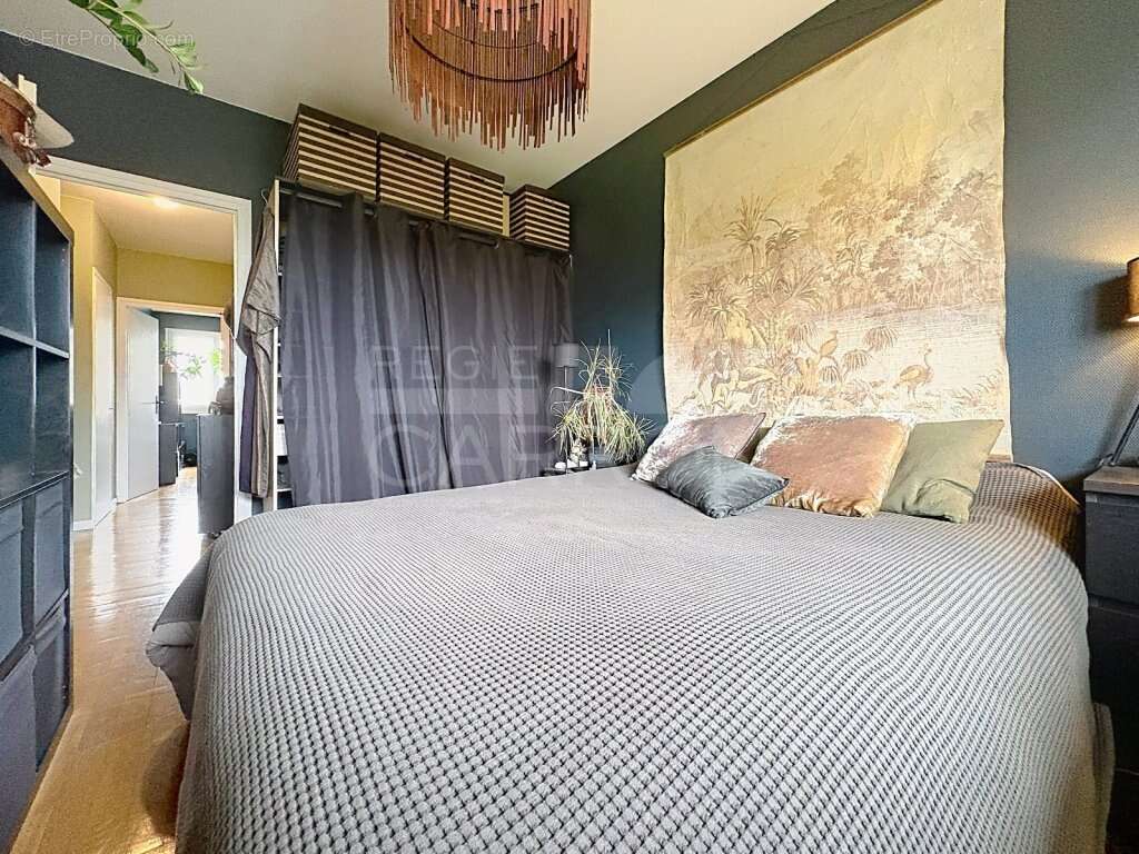 Appartement à LYON-8E