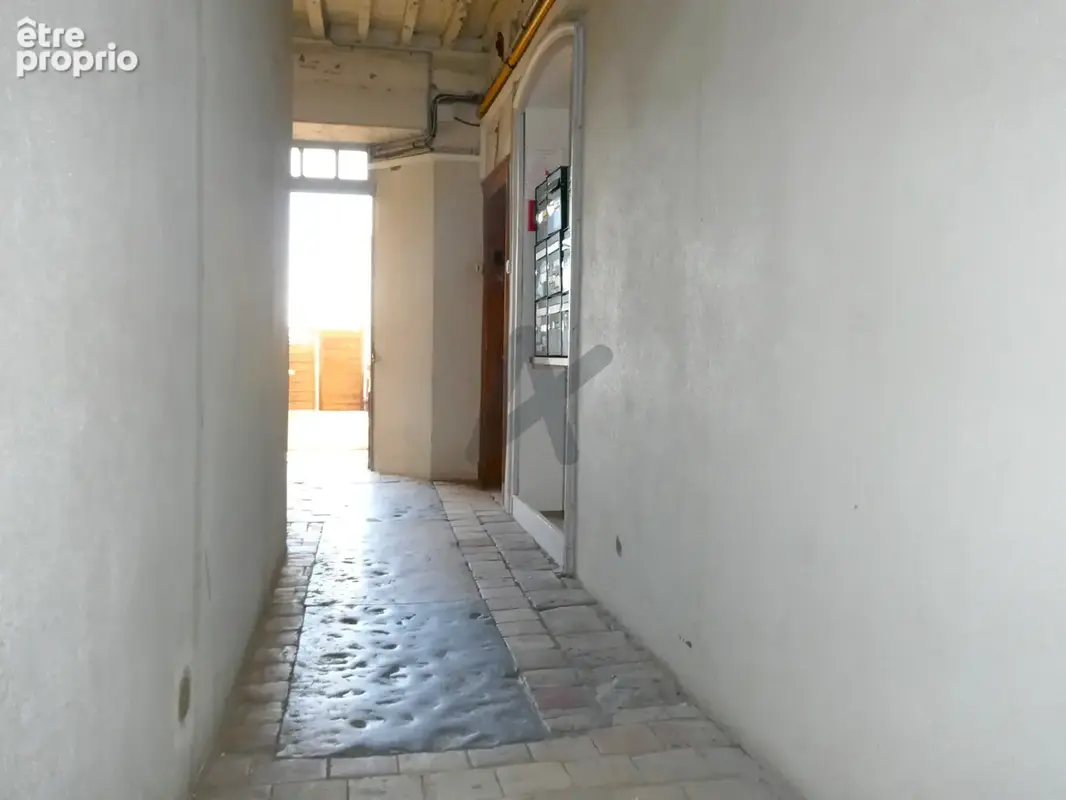 Bel appartement lumineux dans immeuble de caractère proche tous commerces - photo 12