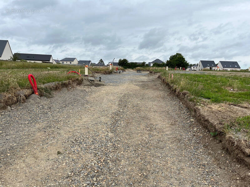 Terrain à AUNAY-SUR-ODON