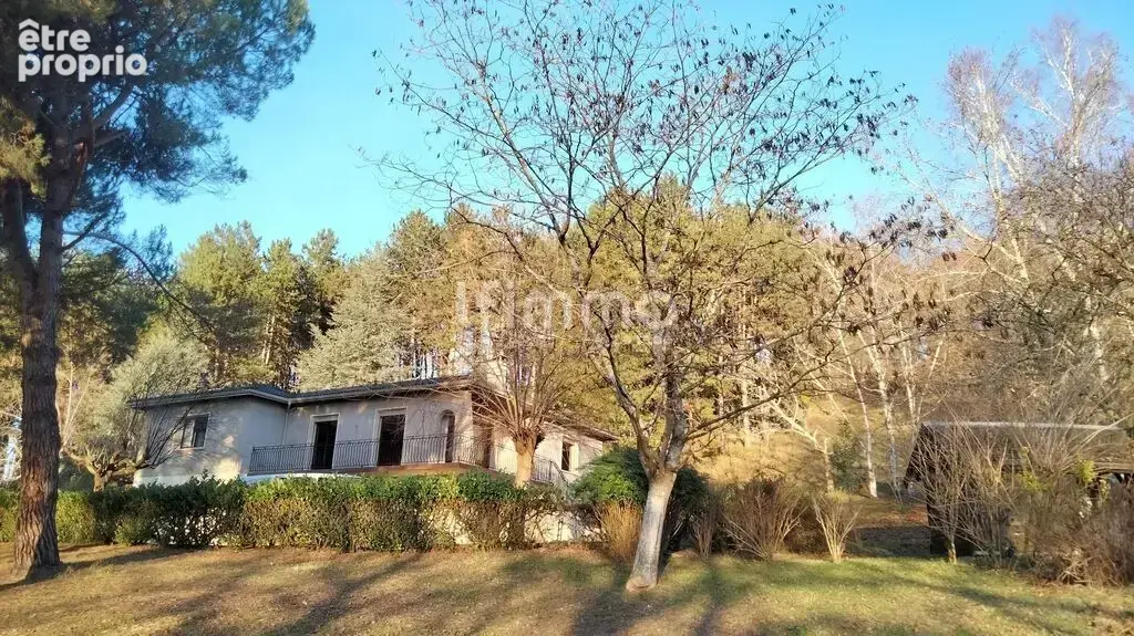 Maison avec 11341m² de terrain - photo 8