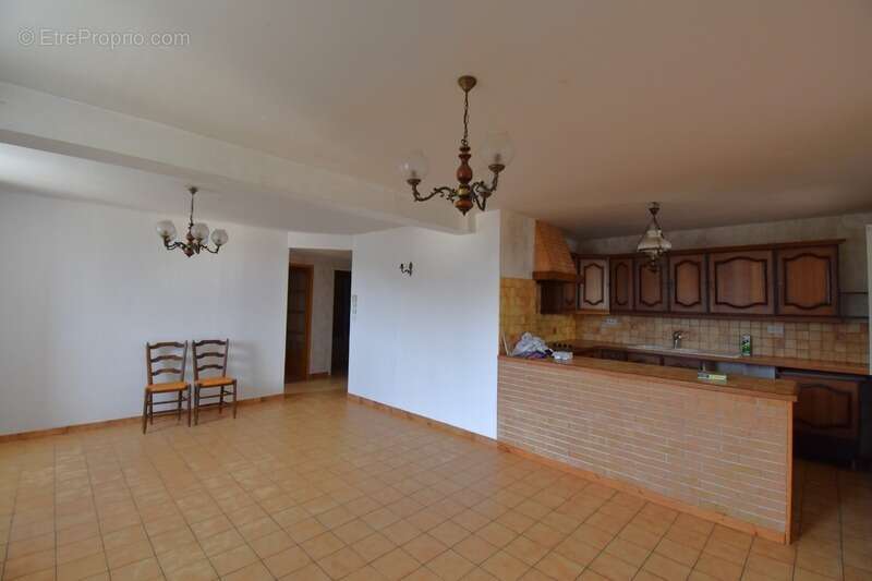 Maison à SAINT-AGREVE