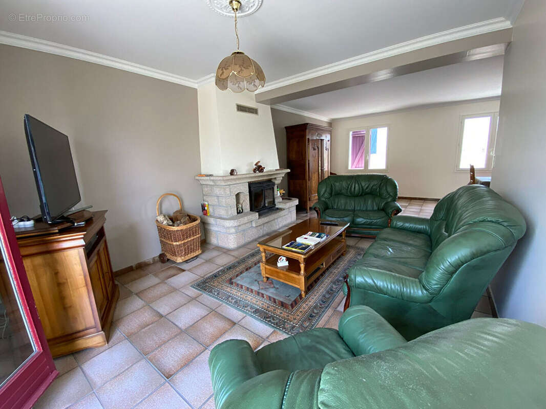 LANGUIDIC BOURG - Maison  7 pièces 161 m2 - photo 8