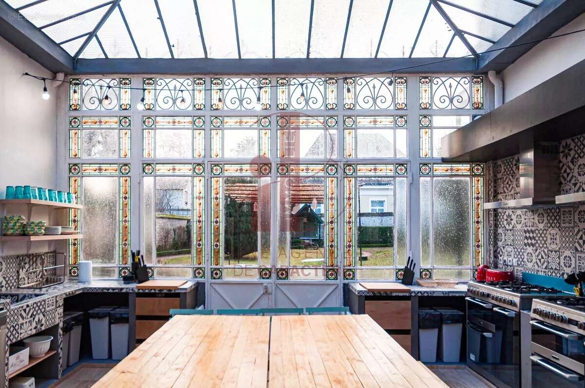 Maison à FONTAINEBLEAU