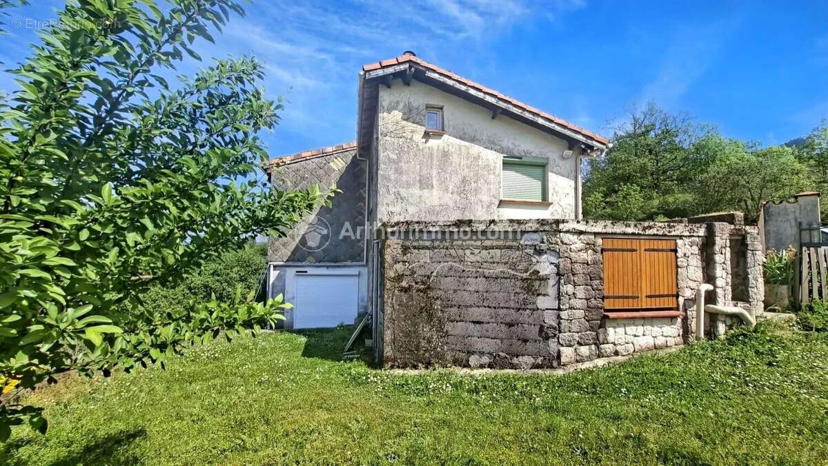 Maison à AIGUEFONDE