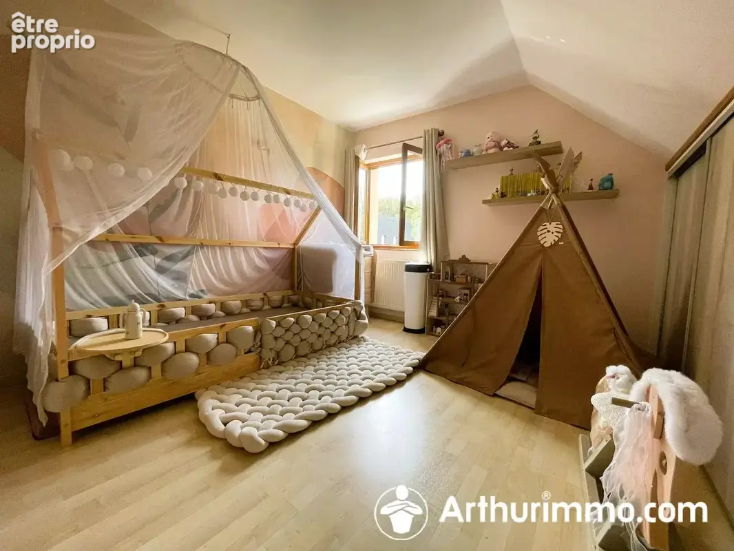 Maison familiale, 4 chambres, sous sol, terrain 14ares, sans travaux. - photo 5