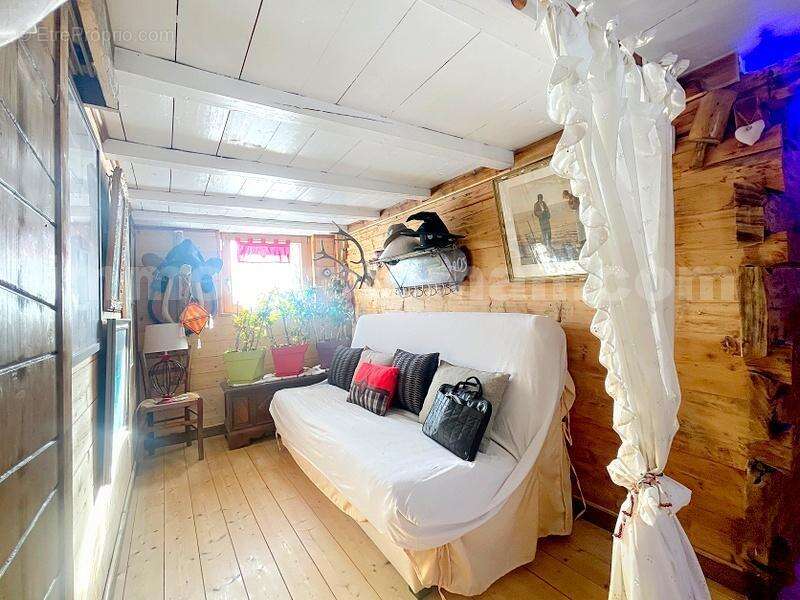 perrin_00004 - Maison à VIUZ-EN-SALLAZ