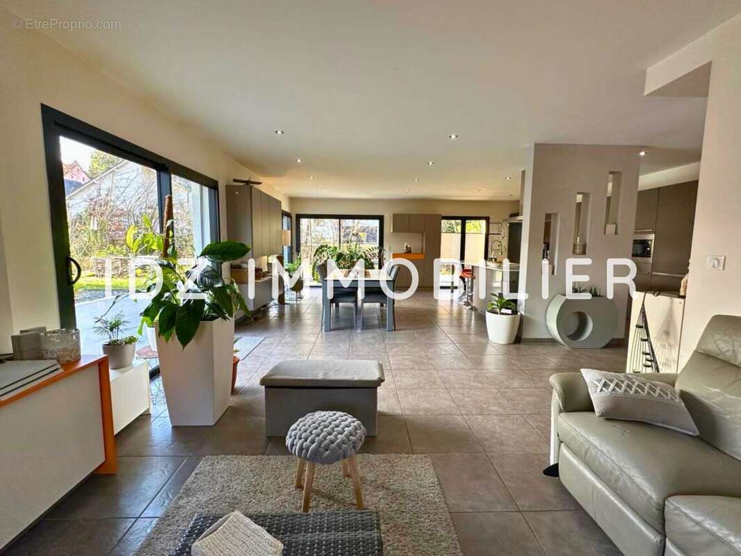 Maison à BUSCHWILLER