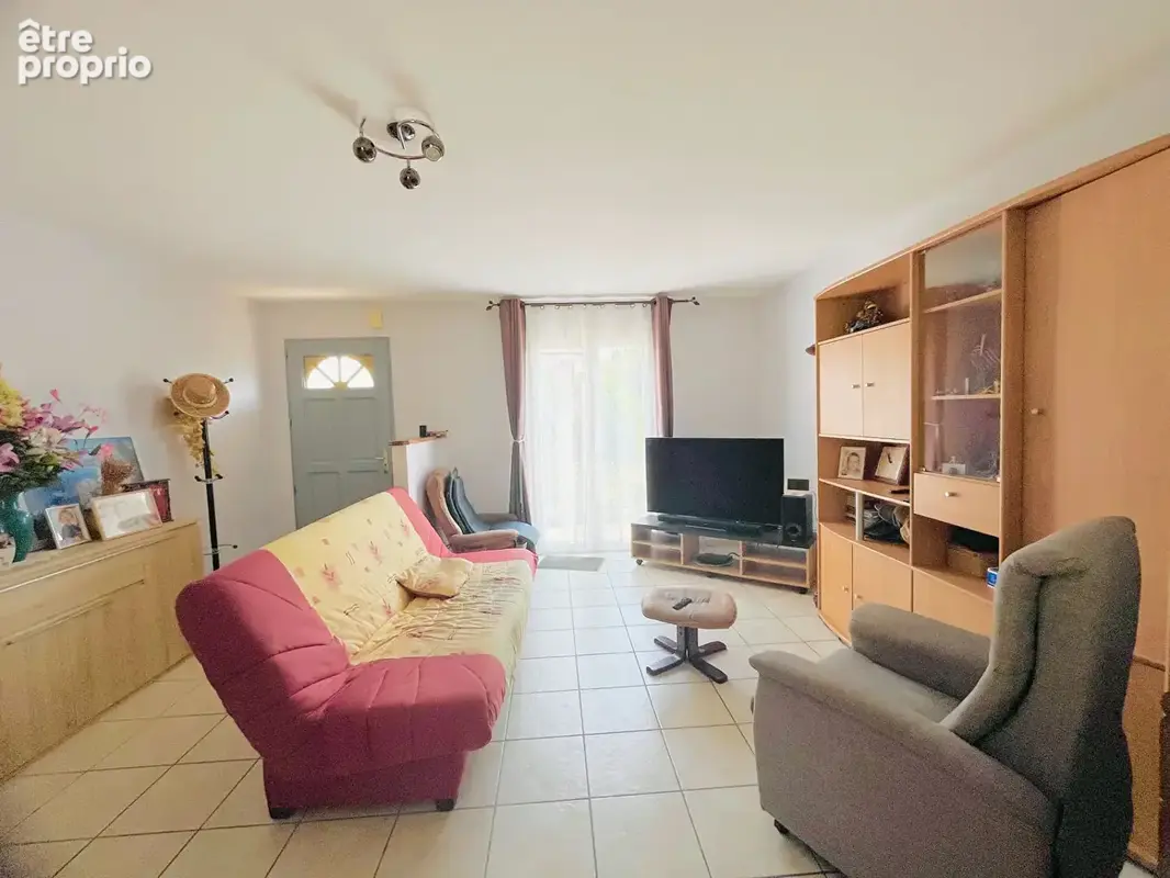 Villeneuve/Lot, secteur Eysses, maison de plain pied avec jardin et garage - photo 8