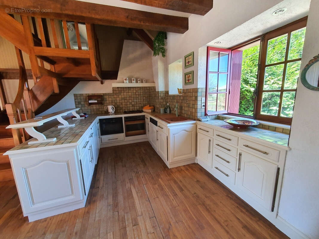 Maison à LUBERSAC
