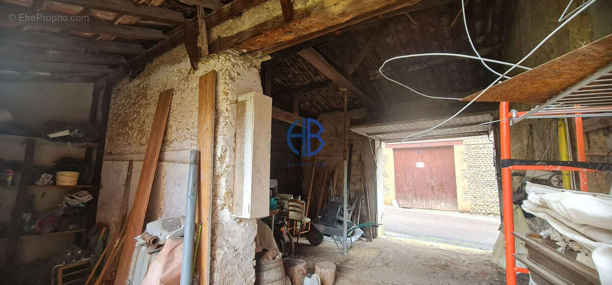 Autre à LA COTE-SAINT-ANDRE