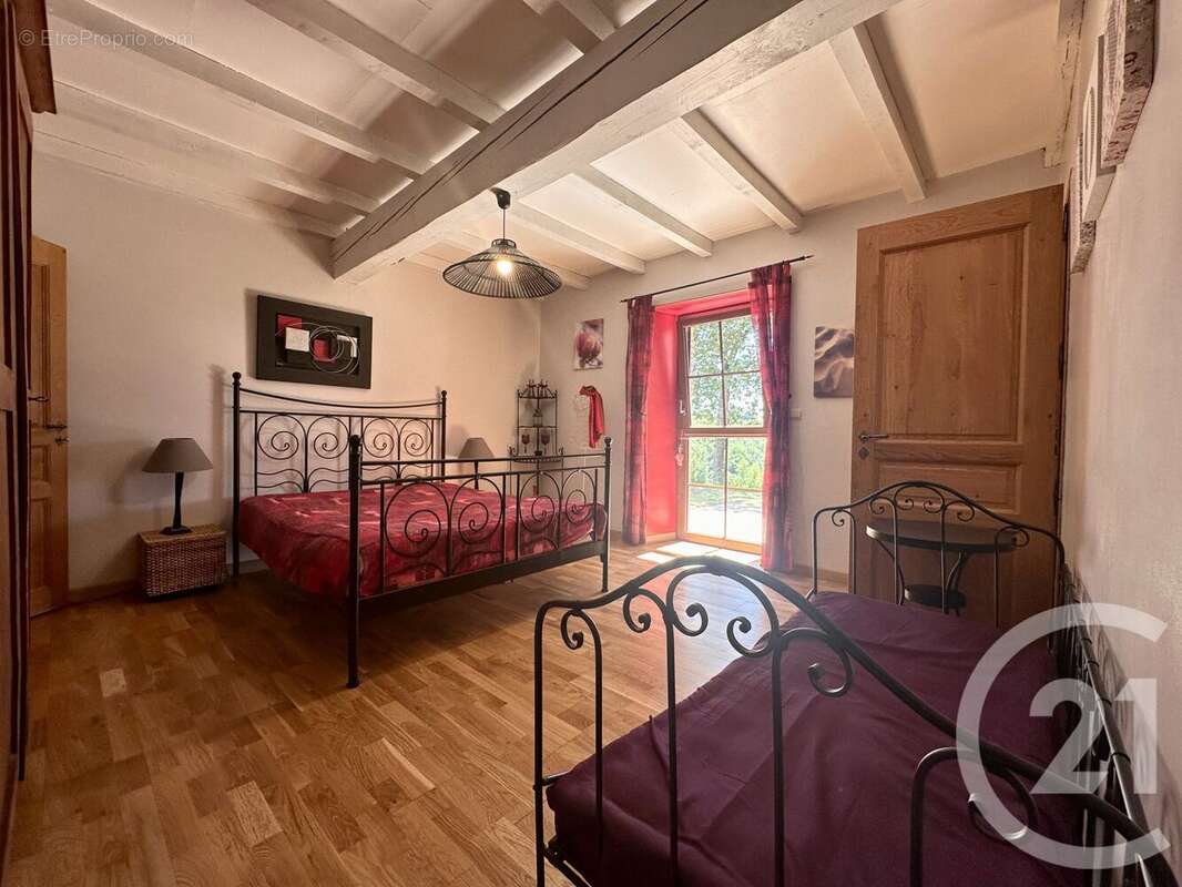 Maison à MONTGAILLARD