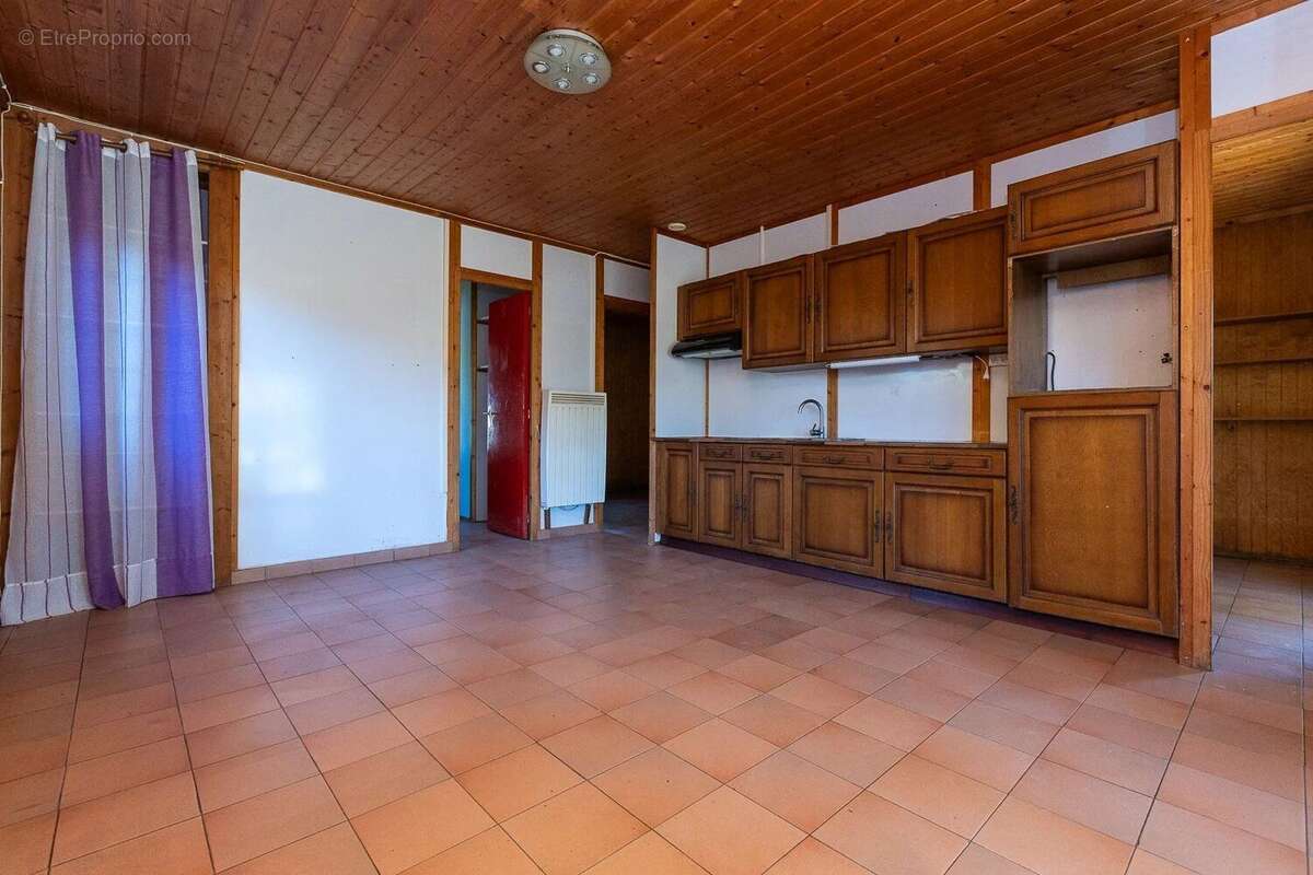 Maison à MONTALIEU-VERCIEU