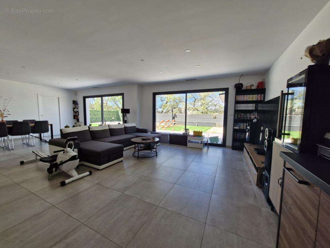 Villa contemporaine 138 m2 avec piscine   Plain-pied   Polle - photo 7