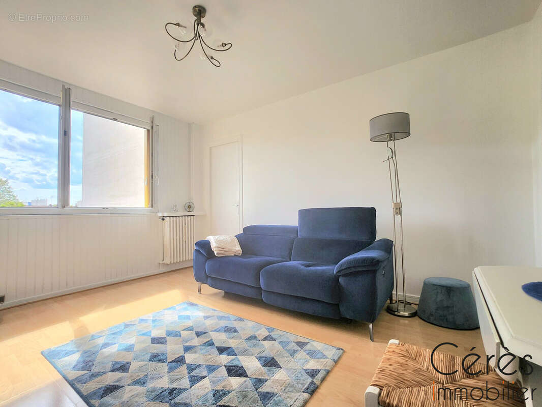 Appartement à ROMAINVILLE