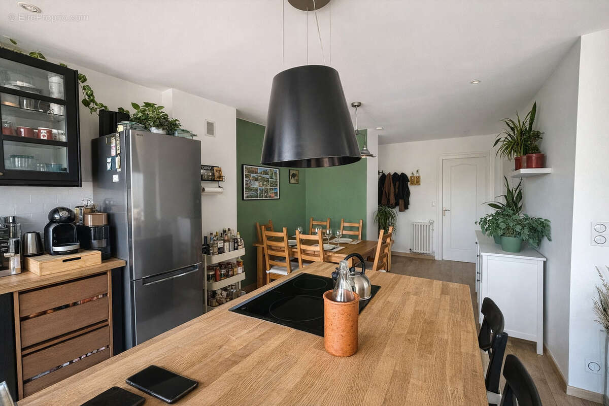 Appartement à SAINT-ETIENNE