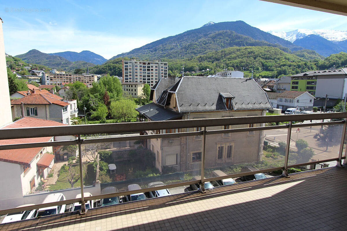 Appartement à ALBERTVILLE