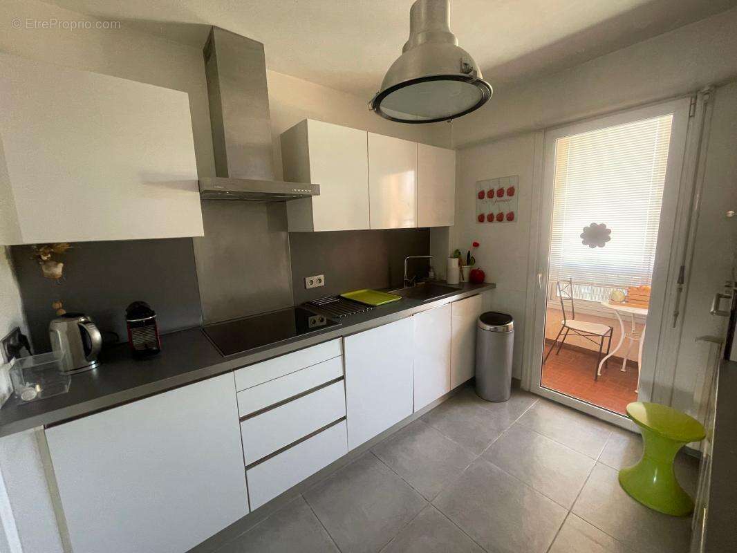 Appartement à SANARY-SUR-MER