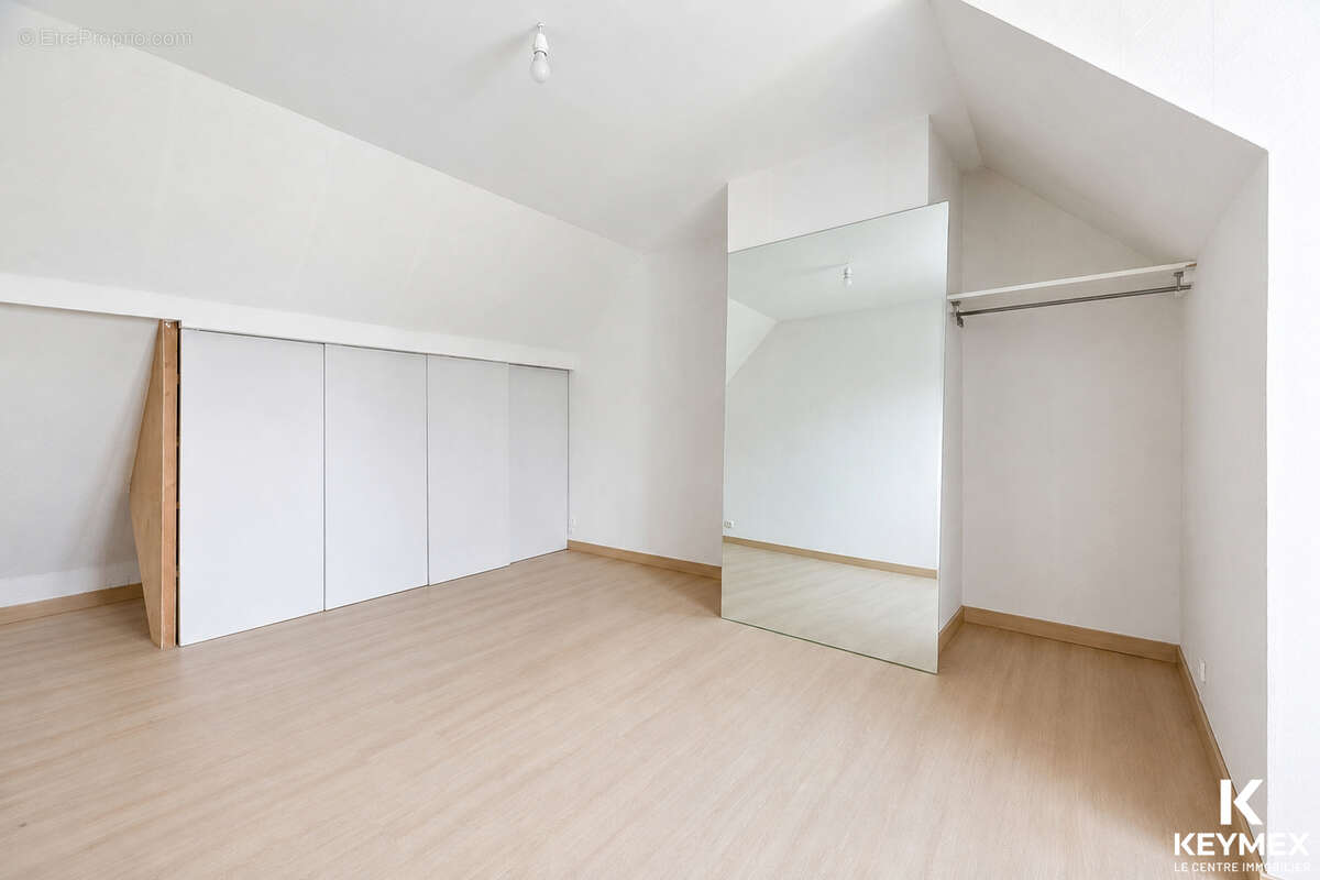 Maison familiale Bruyères Sur Oise 7 pièce(s) 118 m2, jardin, 4 chambres, gare, écoles et collège - photo 7