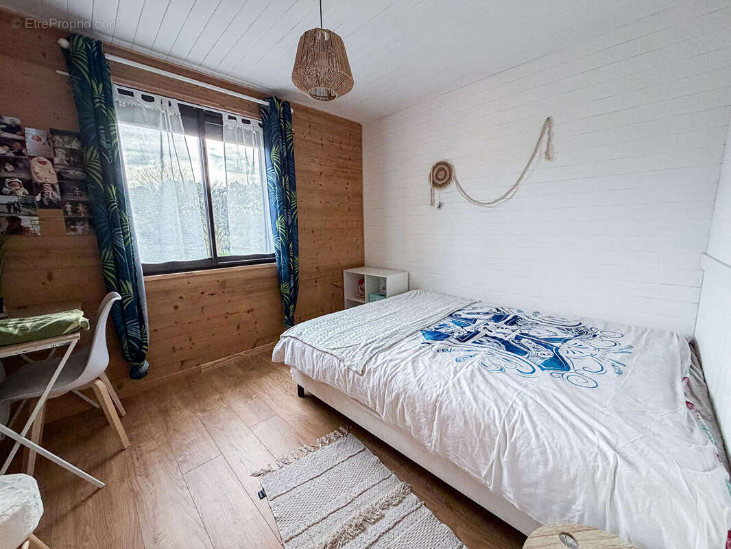 Maison à ONESSE-ET-LAHARIE