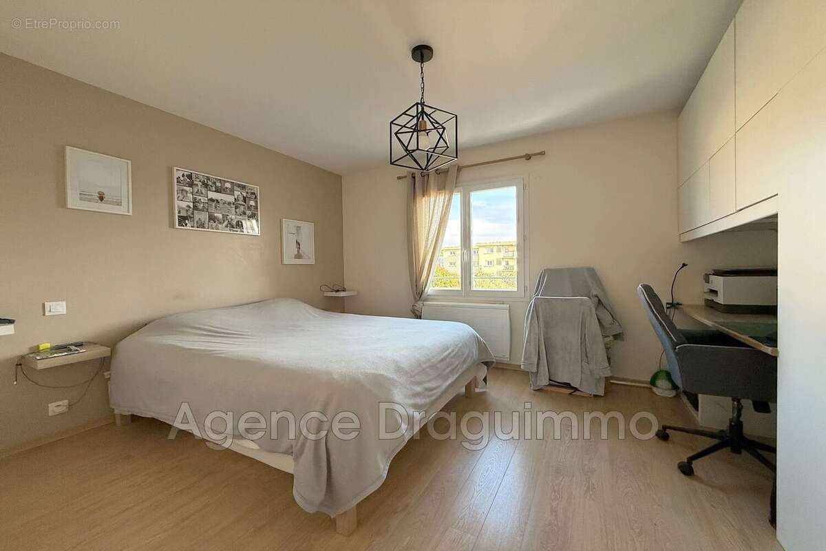 Appartement à DRAGUIGNAN