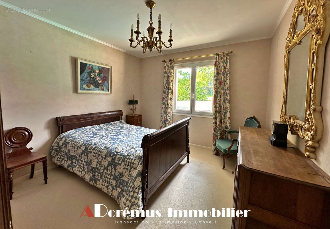 Maison à SAINT-SULPICE-ET-CAMEYRAC