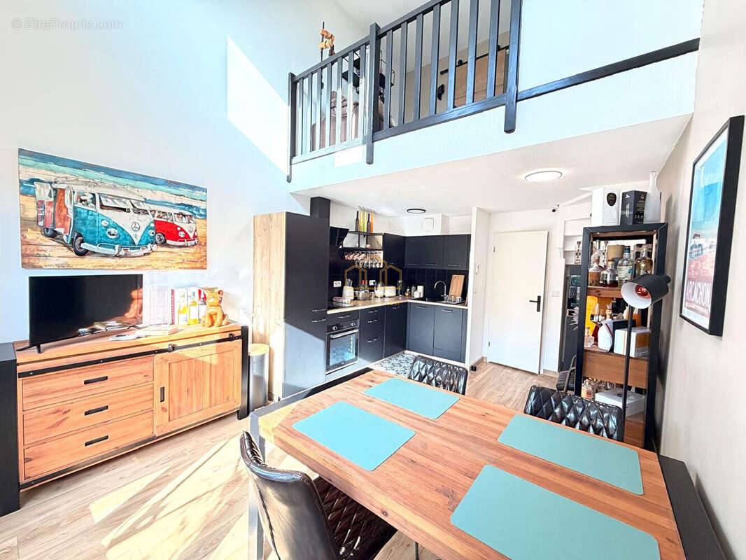 Appartement T4 avec terrasse à vendre au Teich dans résidence avec piscine - photo 2