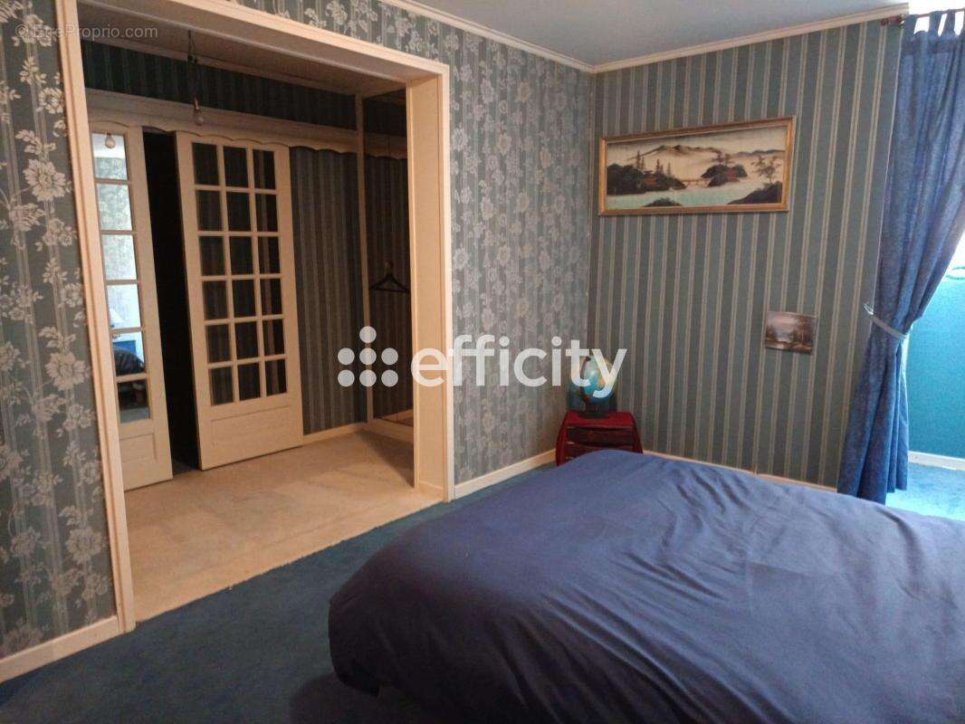 Maison à CONGE-SUR-ORNE