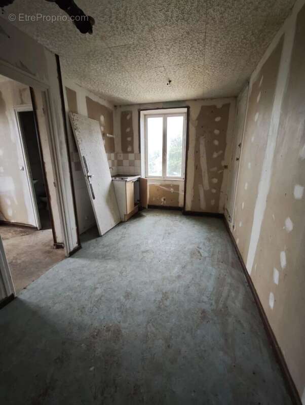 Vente Maison Cercy-la-tour(58340) 20 000ï¿œ - photo 6
