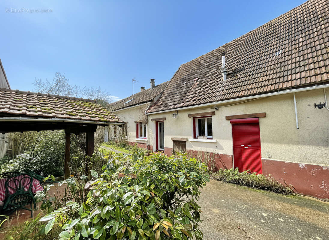 Maison à MAINVILLIERS