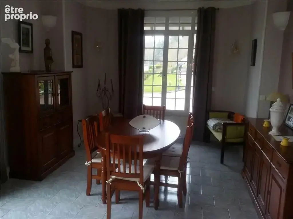 Maison 11 pièces 250 m² à vendre à Saint-Martin-De-Bienfaite-La-Cressonniere (14290) - photo 5